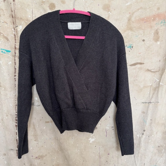 Modern Citizen Marlowe V Neck Cropped Faux Wrap Sweater - Picture 2 of 5